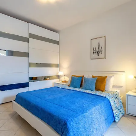 Sardinia Re - Maria Pia Apartman *